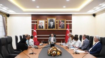 436  kişi ile tek tek görüştü