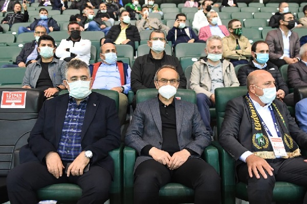 Vali Yavuz, Kocaelispor-Tuzlaspor Maçında