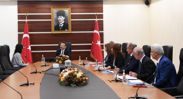 684 vatandaşın, talep ve sorunlarını dinledi