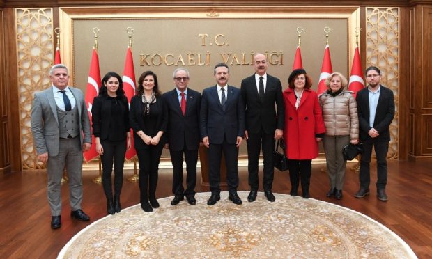 İzmit Kent Konseyi Yönetimi Ziyarette