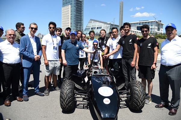 Startı Bakan Varank Verdi