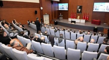 “İlimizde 417 bin öğrencimiz, emanetimiz var”