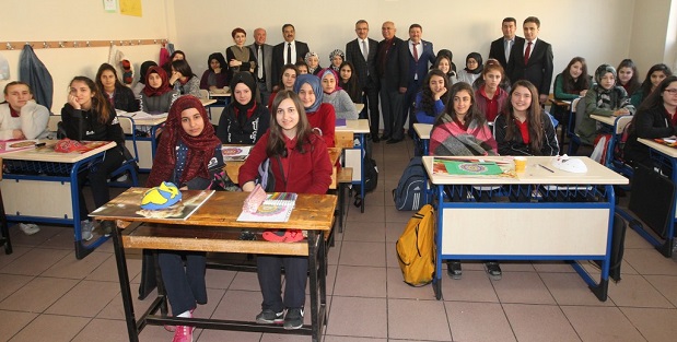 Kaymakam ve Başkan Okul Gezilerine Devam Ediyor