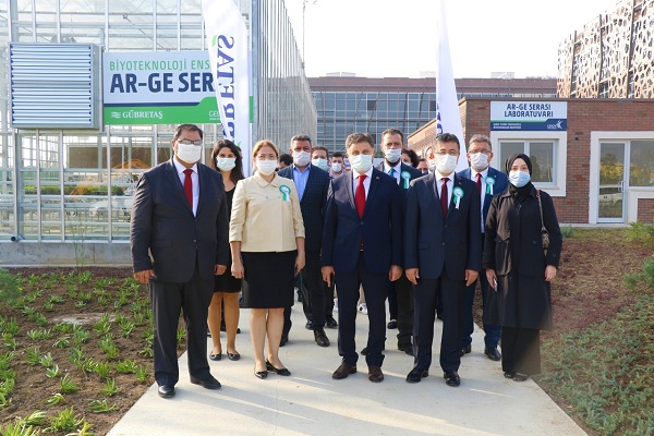 Biyoteknoloji Enstitüsü Ar-Ge Serası Açıldı
