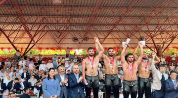 GÖLCÜK BELEDİYESPOR ÖNER BAŞPEHLİVANLIĞA BİR ADIM DAHA YAKLAŞTI