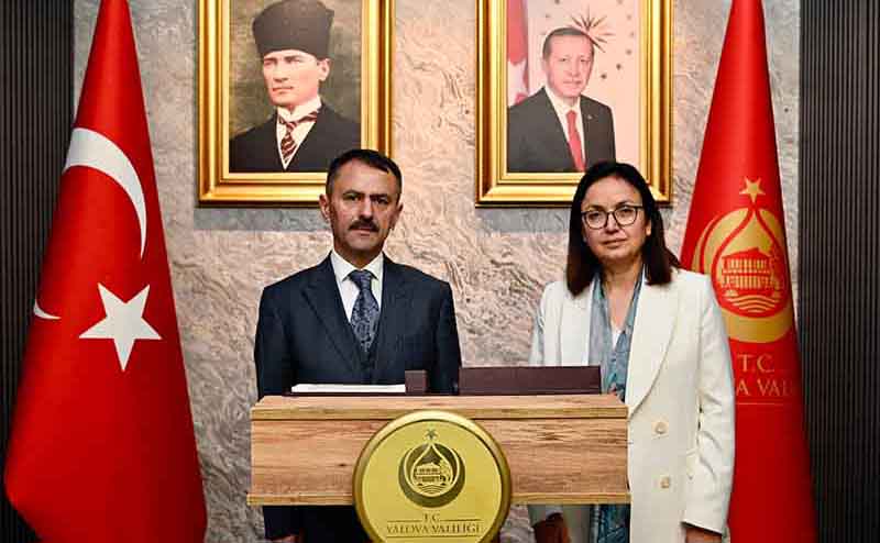 Vali Aktaş’tan, Yalova Valisi Sayın Kaya’ya İade-i Ziyaret