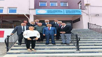   Kocaeli Valisi İlhami Aktaş başkanlığında, Karamürsel Öğretmenevinde