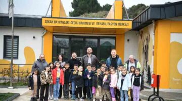 Akçakoca İlkokulu minikleri, sevimli dostlarımızla buluştu