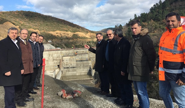 Şeker,İhsaniye Barajında İnceleme Yaptı.