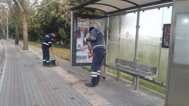 Duraklarda düzenli temizlik