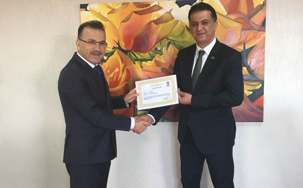 Çayırova Emniyet Müdürüne Başarı Belgesi