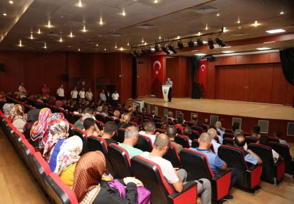 Çiftçi, Personelleriyle Bayramlaştı