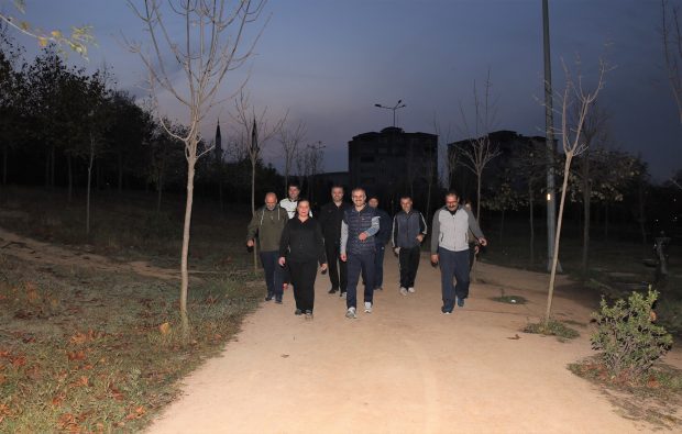 Muhtarlar ile sabah yürüyüşü