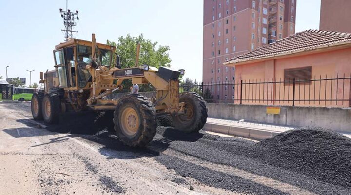Fen İşleri ekiplerinden yoğun çalışma