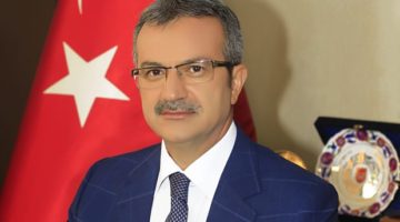 “Cumhuriyet, şanlı tarihimizdeki yeniden dirilişin adıdır”