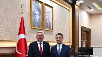 MHP Kocaeli İl Başkanı Tuncay Batı, Vali İlhami Aktaş’ı Ziyaret Etti