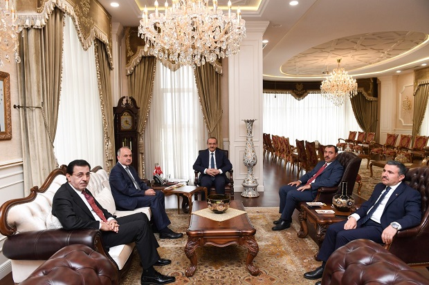 Vali Yavuz,Valileri Ağırladı