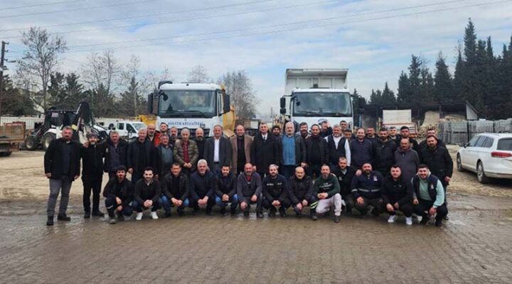 BAŞKAN SEZER İŞÇİ VE EMEKÇİLERİN GÜNÜNÜ KUTLADI