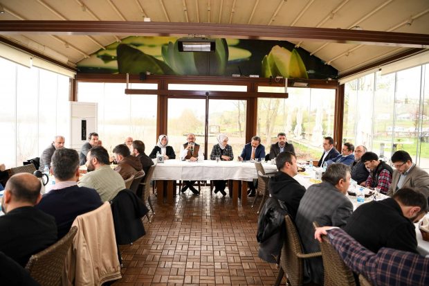 Kartepe’de İmam ve Müezzinlerle “Yerel Buluşmalar” Toplantısı