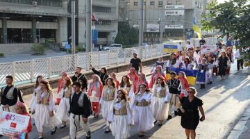 13. Uluslararası İzmit Pişmaniye Müzik ve Dans Festivali kortejle başladı