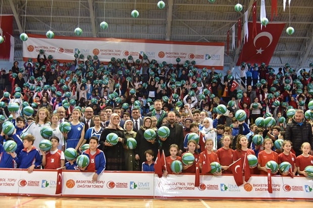 İzmit’te Basketbol Bayramı