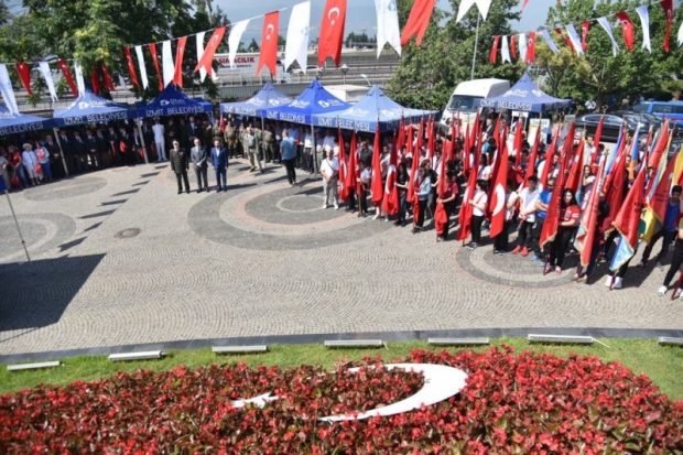 İzmit’in kurtuluşunun 97’inci yıldönümü