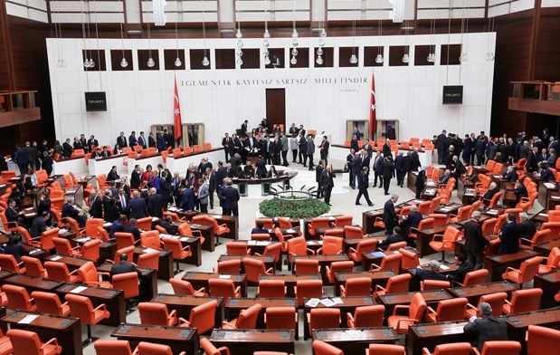 Yeniden TBMM Başkanı oldu!