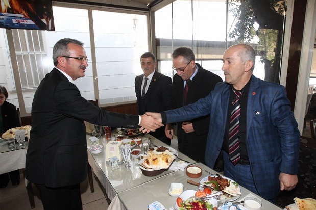 Başkan Köşker Kocaeli’nin muhtarlarını ağırladı