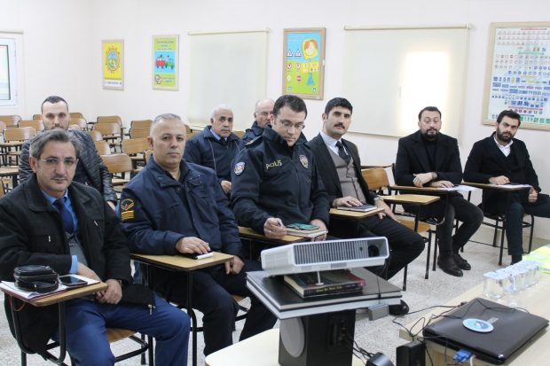 Toplayıcılara İzin Alma Şartı Getirildi
