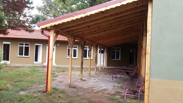 Kırsal mahallelere destek sürüyor