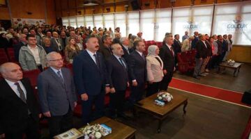 HAREKET DERGİSİ VE NURETTİN TOPÇU SEMPOZYUMU BAŞLADI