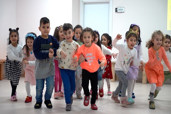 İkinci dönem renkli başladı