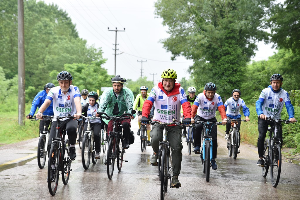 Pedallar karbon nötr bir dünya için döndü