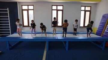 Yaz spor okullarında eğitim başladı