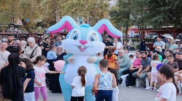 GÖLCÜK BELEDİYESİ’NİN “OKULA MERHABA” ETKİNLİĞİNE BÜYÜK İLGİ