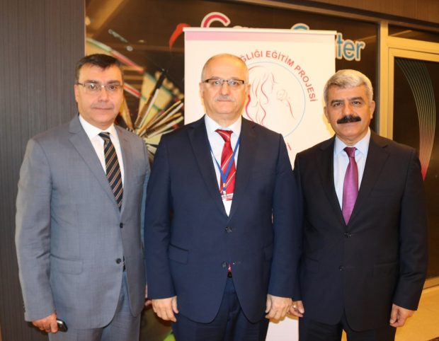 Kocaeli İl Sağlık “Anne Sağlığı Sempozyumu” düzenlendi