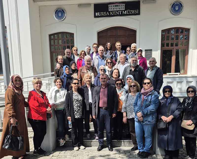 GÖLCÜK BELEDİYESİ’NDEN TURİZM HAFTASI’NA ÖZEL CUMALIKIZIK GEZİSİ