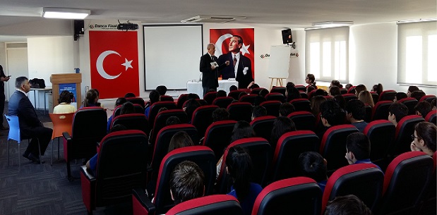 ‘’Yeni yıla kitap okuyarak giriyoruz’’