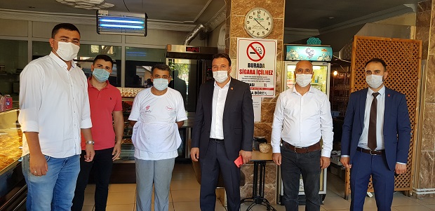 “Her daim esnafımızın yanındayız”