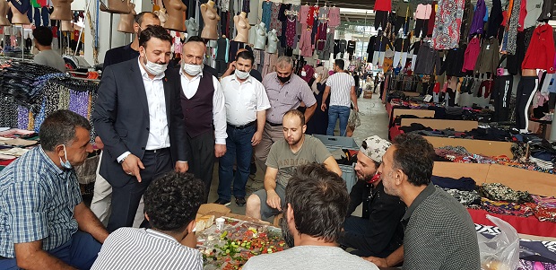 Türel ‘Pazar esnafımızı ziyaret ederek onlarla hasbihal ettik’