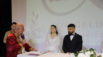 2022 yılında Darıca’da bin 572 çift evlendi