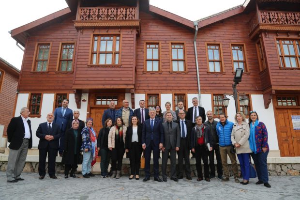 ‘Gölcük Sanat Çalıştayı’ başlıyor
