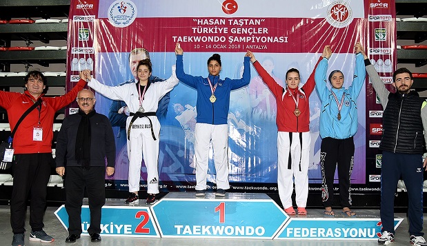 Tekvandolcular Türkiye Şampiyonası’nda kürsüye çıktı