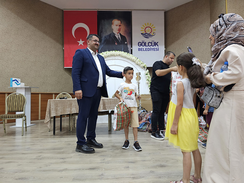 GÖLCÜK BELEDİYESİ SÜNNET ŞÖLENİ GELENEĞİNİ SÜRDÜRÜYOR