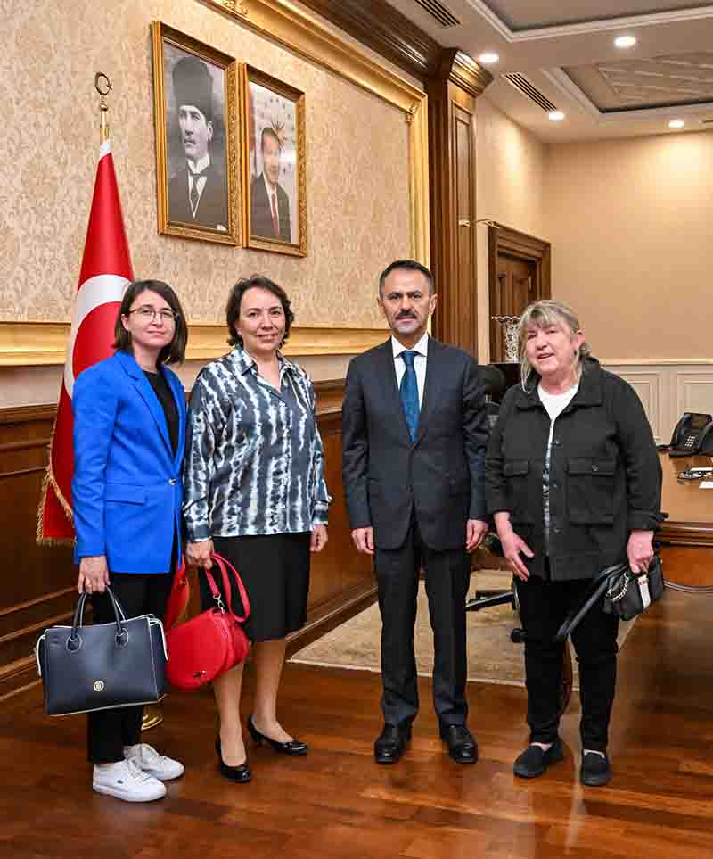Sürdürülebilir Sanat Kadın İşletme Kooperatif Yönetiminden Vali Aktaş’a Ziyaret