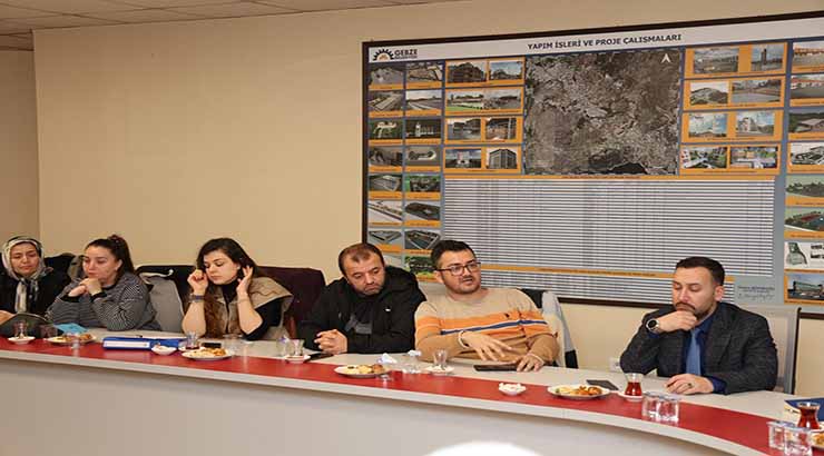 Başkan Büyükgöz, Yıldız Apartmanı Mülk Sahipleriyle Bir Araya Geldi