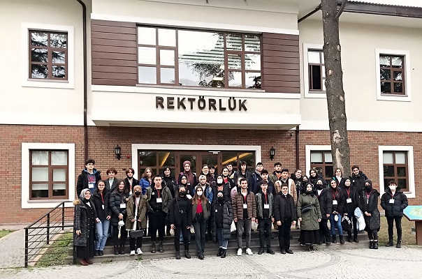 41 öğrenci GTÜ’de ağırlandı