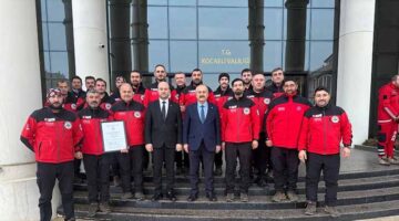 KAHRAMAN GEAK EKİBİNE AFAD SERTİFİKASI VE ARMA TAKDİMİ