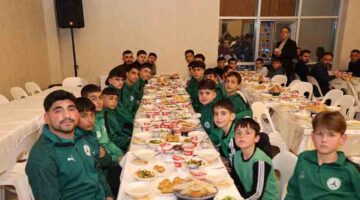 BAŞKAN BÜYÜKGÖZ AMATÖR SPORU İFTARDA AĞIRLADI