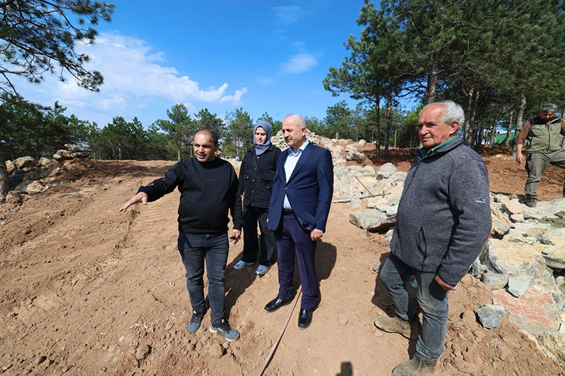 DAMGATEPE MESİRE ALANINDA ÇALIŞMALAR TAM GAZ